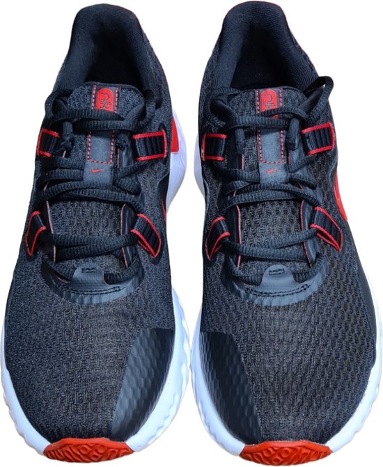 nike performance renew retaliation tr 2