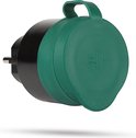 Zwarte slimme stekker met een groene, waterdichte klep. De klep is gesloten en toont het IPX4 symbool.