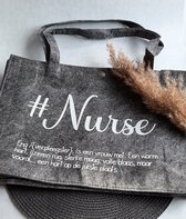 Mint11 - Vilten tas - #nurse - Verpleegkundige - donkergrijs - cadeau voor haar - verjaardagscadeau - verjaardagskado - boodschappentas -
