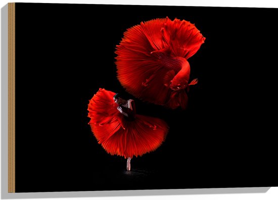 WallClassics - Hout - Danser met Rode Jurk en Vis - 75x50 cm - 12 mm dik - Foto op Hout (Met Ophangsysteem)