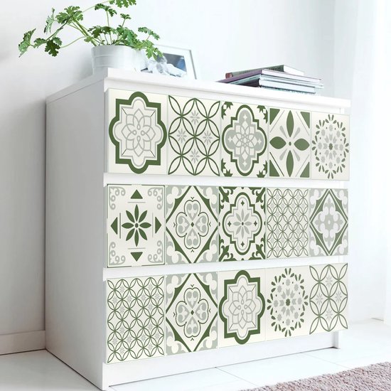 Plaktegels - Zelfklevende Tegels - Ulticool - Mandala Groen Wit - Decoratie Sticker Tegels - 15x15 cm - 15 stuks Zelfklevende Plakfolie Tegelstickers - Achterwand Muur Badkamer - Keukenwand Keuken - Sticktiles Decoratiefolie Meubelfolie Muurstickers