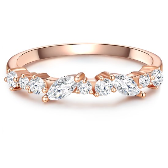 Bague en or rose sertie de diamants blancs, taille ronde et marquise.