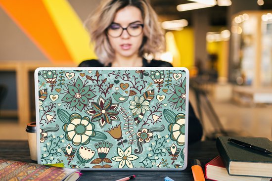 Laptop sticker - 17.3 inch - Bohemian - Winter - Bloemen - Patroon - 40x30cm - Laptopstickers - Laptop skin - Cover - Kerst - Cadeau - Kerstcadeau voor mannen en voor vrouwen