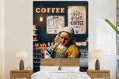 Behang - Fotobehang Melkmeisje - Barista - Koffie - Vintage - Kunst - Abstract - Schilderij - Oude meesters - Breedte 225 cm x hoogte 350 cm