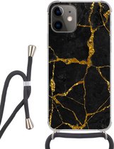 Hoesje met koord Geschikt voor iPhone 12 - Marmer print - Goud - Zwart - Marmer printlook - Glitter - Siliconen - Crossbody - Backcover met Koord - Telefoonhoesje met koord - Hoesje met touw