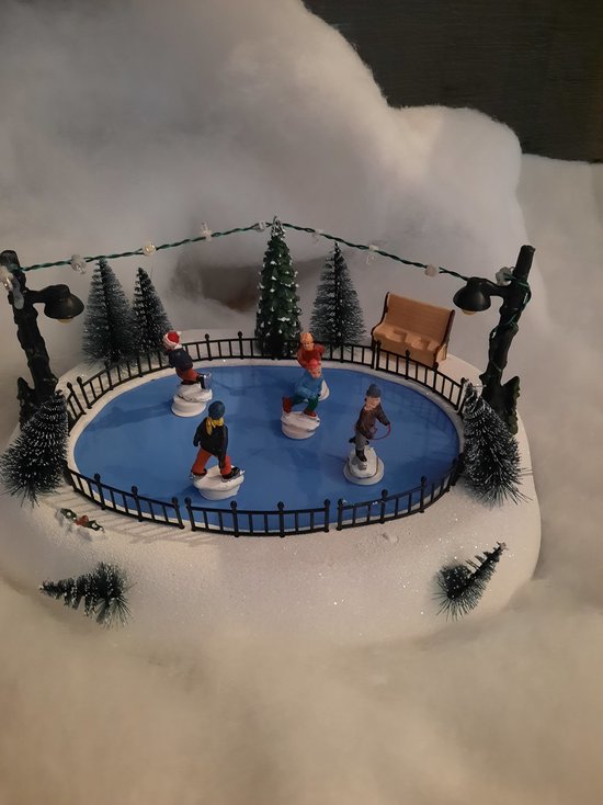 Foto: Schaatsbaan kerstdorp winterdorp kerstmis kerst lxbxh 27cmx21cmx14cm