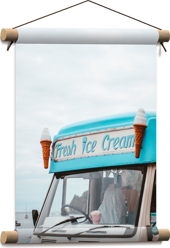 WallClassics - Poster Textile - Camion de Crème Glacée Bleu Vif - 30x40 cm Photo sur Textile