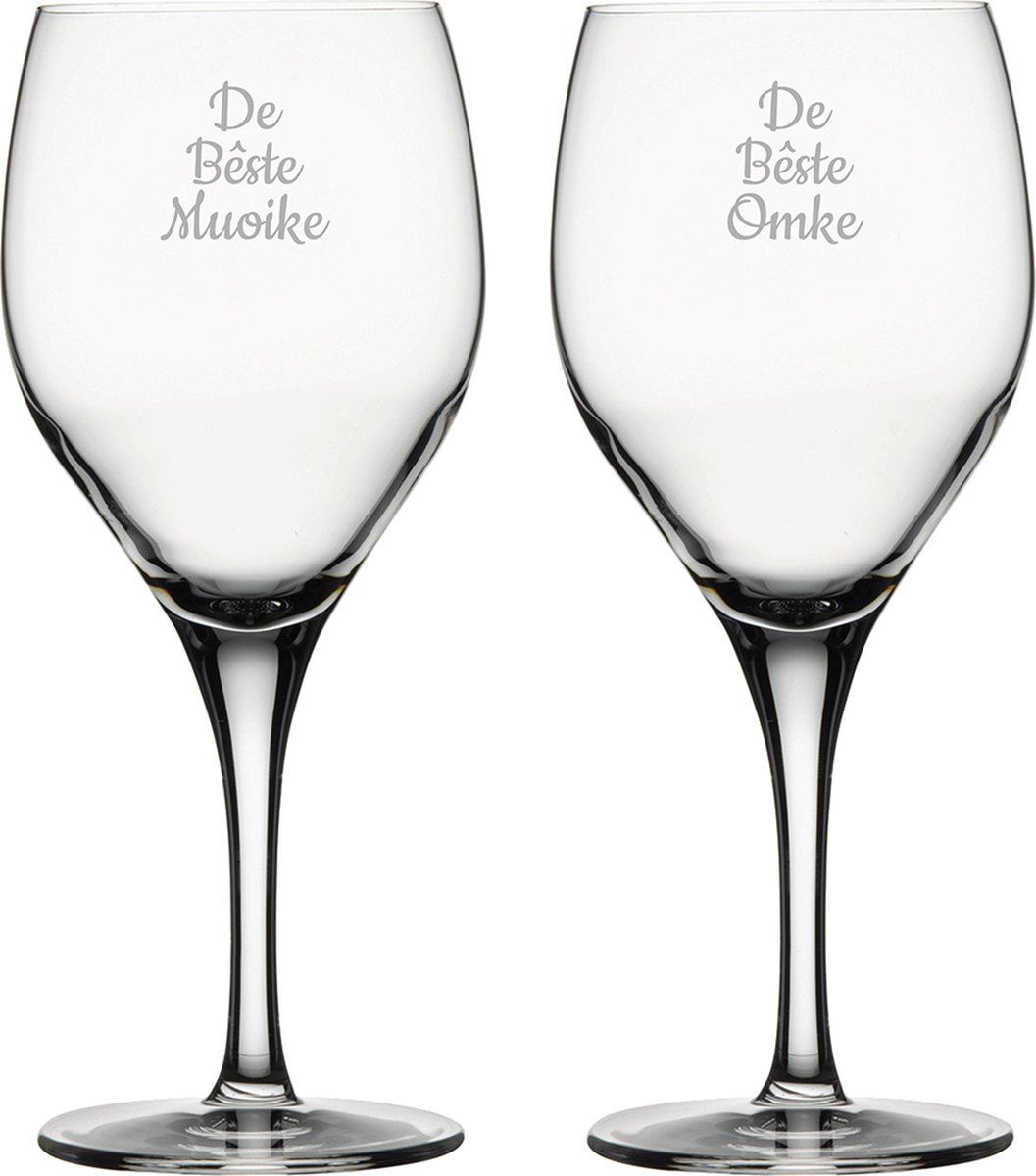 Gegraveerde Rode wijnglas 42,5cl De Bêste Muoike-De Bêste Omke