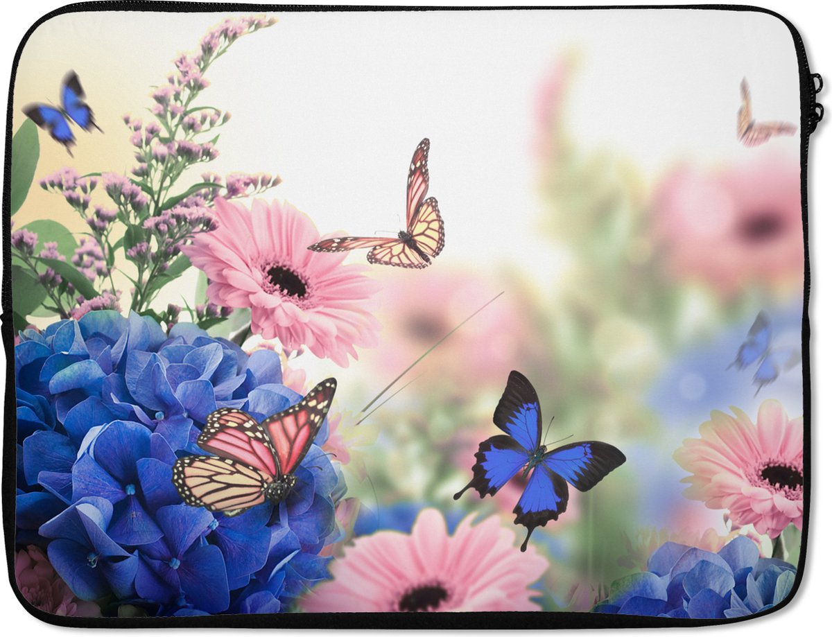 Laptophoes 15.6 inch - Vlinders - Bloemen - Hortensia - Insecten - Laptop sleeve - Binnenmaat 37x26 cm - Zwarte achterkant