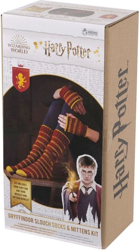 Harry Potter: Gryffindor Slouch Socks and Mittens Knit Kit Breipakket