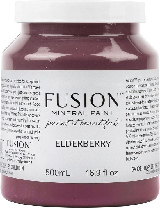 Een pot "Elderberry" Fusion mineraalverf, een donkerpaarse kleur.