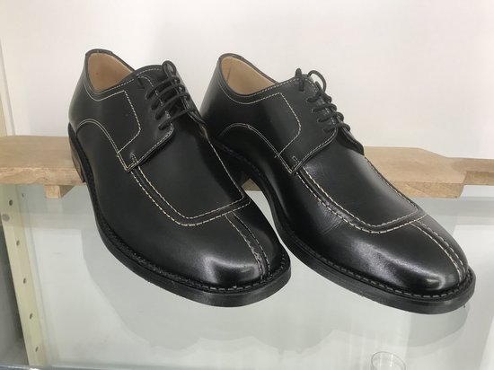 Ambiorix - Montreal - zwart leren - Maat 42,5 - heren schoenen - classy  - | bol.com