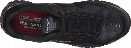 Zwarte Skechers werkschoen, bovenaanzicht met veters en rode binnenzool met 'Skechers Work Memory Foam'.