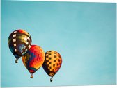 WallClassics - Acrylglas - Drie Kleurrijk Geblokte Luchtballonnen - 100x75 cm Foto op Acrylglas (Met Ophangsysteem)