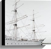 WallClassics - Canvas  - Groot Zeilschip op Kalm Water - 30x30 cm Foto op Canvas Schilderij (Wanddecoratie op Canvas)