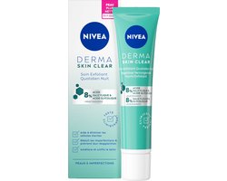 NIVEA DERMA Skin Clear Dagelijkse Verzorgende Nacht Exfoliant - Gezichtsreiniger - Met Salicylzuur (AHA), glycolzuur en Niacinamide - Anti Acne, Puistjes en Mee-eters - 40 ml
