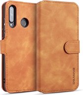 DG.MING Retro Oil Side Horizontal Flip Case met houder & kaartsleuven & portemonnee voor Huawei P30 Lite (bruin)
