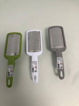 Rasp met handig opvangbakje. 3 stuks. Groen, wit en grijs