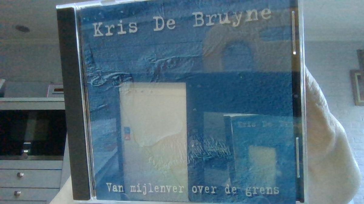 KRIS DE BRUYNE VAN MIJLENVER OVER DE GRENS