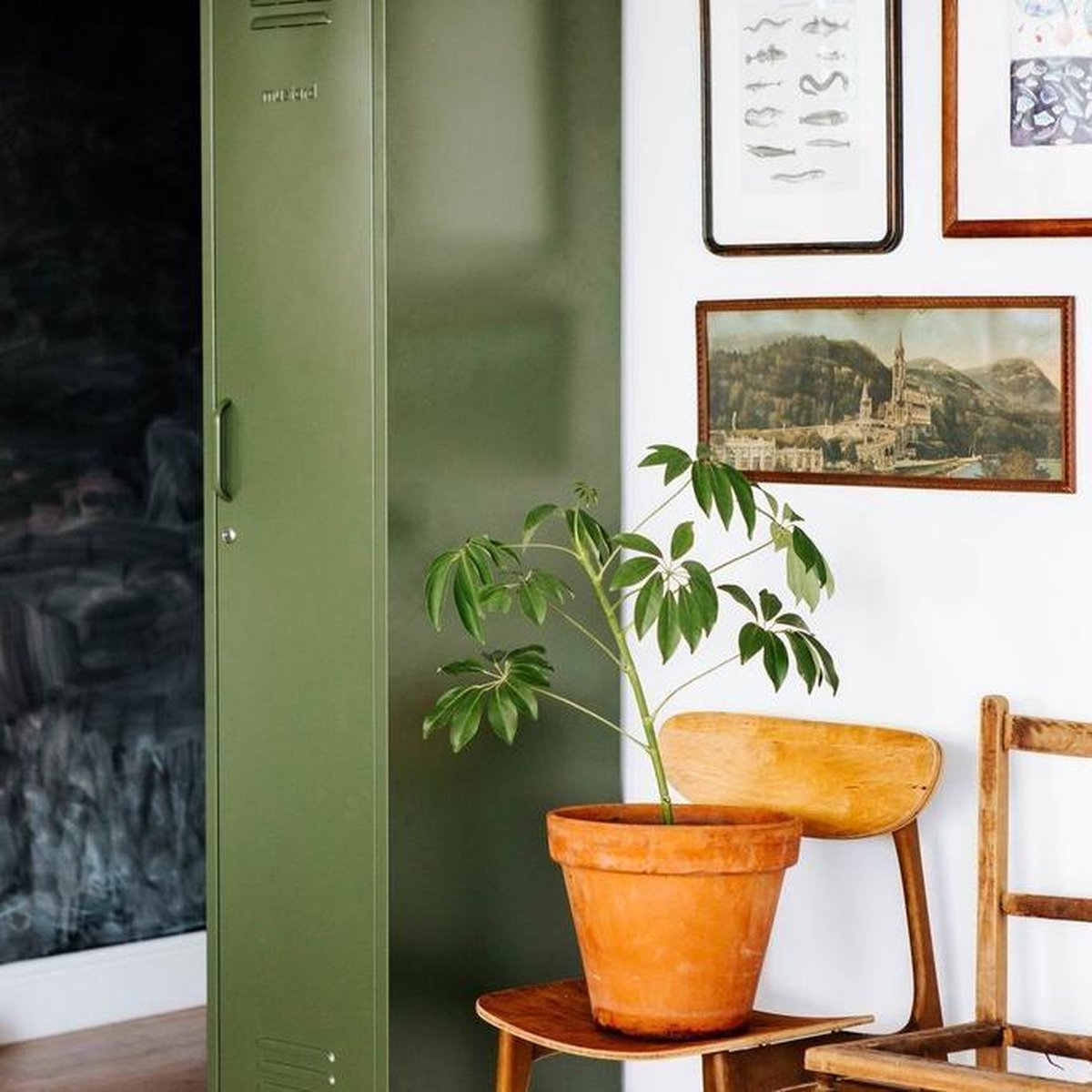 Mustard - The skinny Locker - Kast - Olive