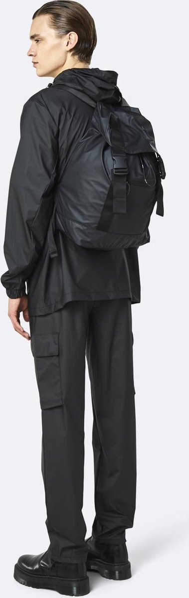 Rains 1365 ultralight rucksack in black sale