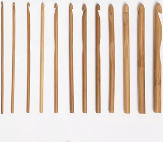 12 Bamboe haaknaalden in verschillende maten | set van 12 - Merkloos