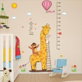 Muursticker Babykamer & Kinderkamer - Wanddecoratie met dieren: Giraffe, Beer, Konijn - Tekst - Wolken - Zon - Luchtballon - Groeimeter - Comfykids