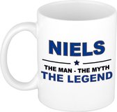 Naam cadeau Niels - The man, The myth the legend koffie mok / beker 300 ml - naam/namen mokken - Cadeau voor o.a  verjaardag/ vaderdag/ pensioen/ geslaagd/ bedankt
