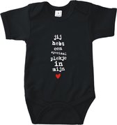 Rompertjes baby met tekst - Jij hebt een speciaal plekje in mijn hart - Romper zwart - Maat 62/68