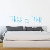 Muursticker Mrs & Mr - Lichtblauw - 120 x 26 cm - slaapkamer engelse teksten
