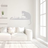 Muursticker Kat En Muis Spelen -  Zilver -  120 x 78 cm  -  alle muurstickers  baby en kinderkamer  slaapkamer  woonkamer  dieren - Muursticker4Sale