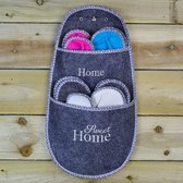 Welcome Slipper Holder with Slippers | bol.com