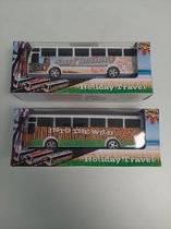 Twee verschillende bussen - Holiday Travel