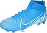 Nike superfly 7 academy fg/mg junior in de kleur blauw.