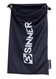 Zwart brillenkokertje van SINNER met trekkoord en logo.