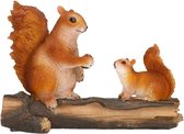 Tuin/huiskamer deco beeldje - eekhoorns op boomstam - 24 x 10 x 18 cm