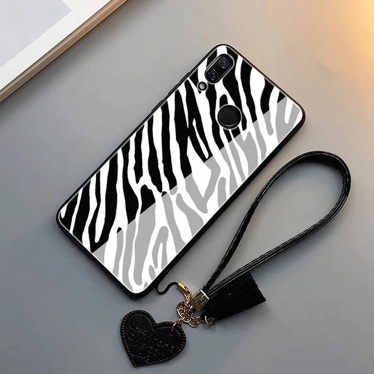 Trendy Leopard/Tijger hoge kwaliteit schokbestendige krasbestendige glazen backcover ( Huawei Nova 3 )