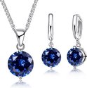 Victorious Blauw Bergkristal Set Ketting en Oorbellen – Dames ketting – 45cm Victorious Blauw Bergkristal Set Ketting en Oorbellen – Dames ketting – 45cm