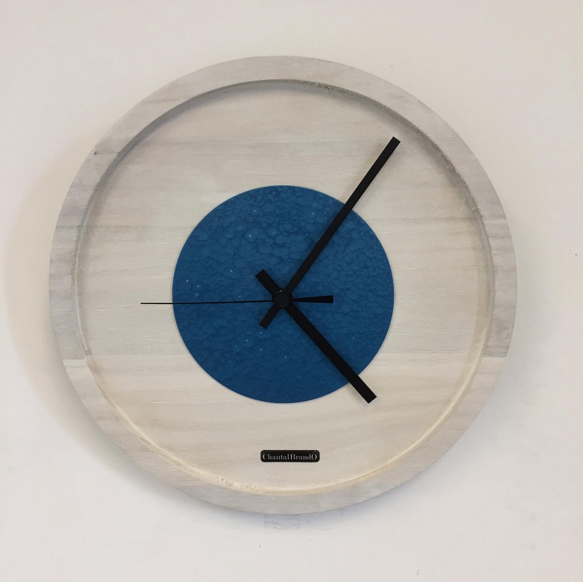 Wandklok Quinten White & Blue Hammer Modern DUTCH Design