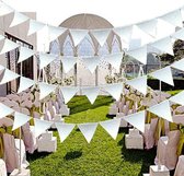 Vintage Witte Bruiloft / Wedding Vlaggenlijn - Slinger van Vilt / Stof - Wasbaar | Effen | Vlag | Marriage - Huwelijk - Geboorte - Feest - Verjaardag - Jubileum - Bruiloft - Babyshower - Event - Birthday