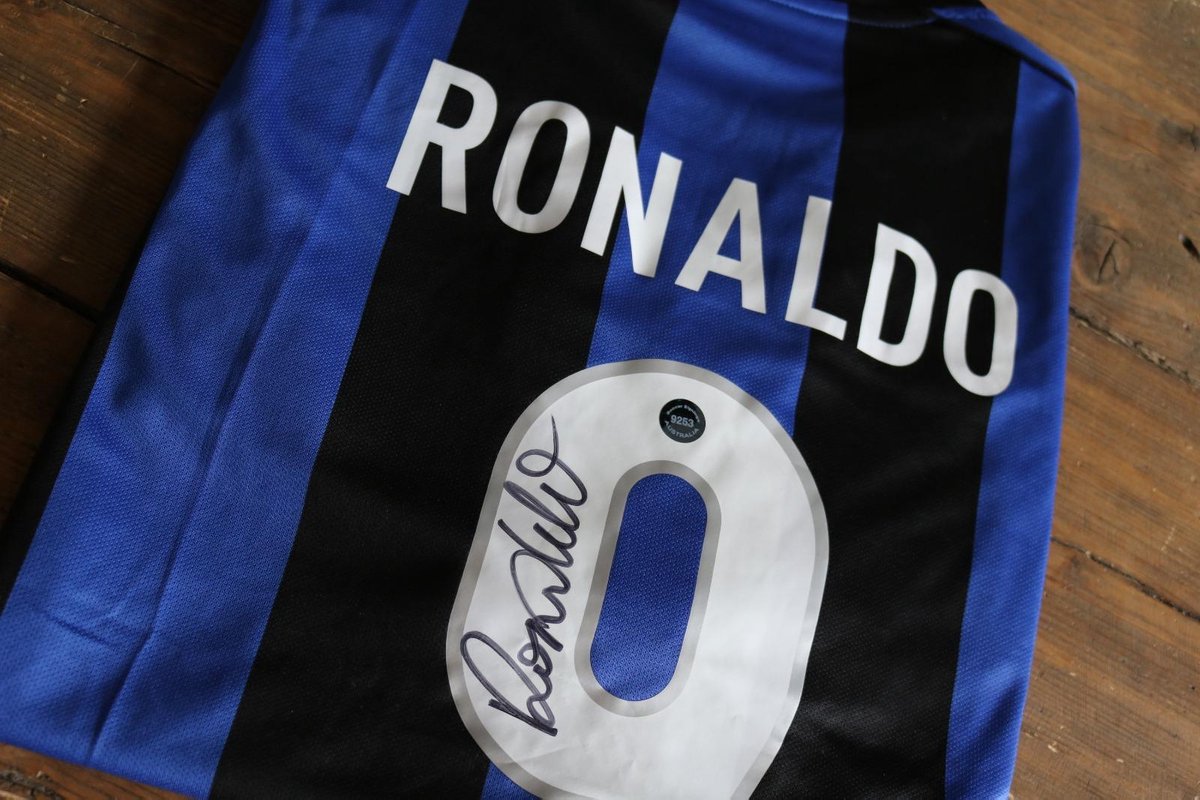 MATCHWORN- Ronaldo Luís Nazário de Lima Inter Milan Shirt