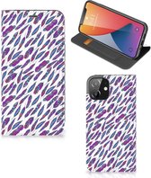 Flip Cover Geschikt voor iPhone 12 | Geschikt voor iPhone 12 Pro Telefoonhoesje Feathers Color