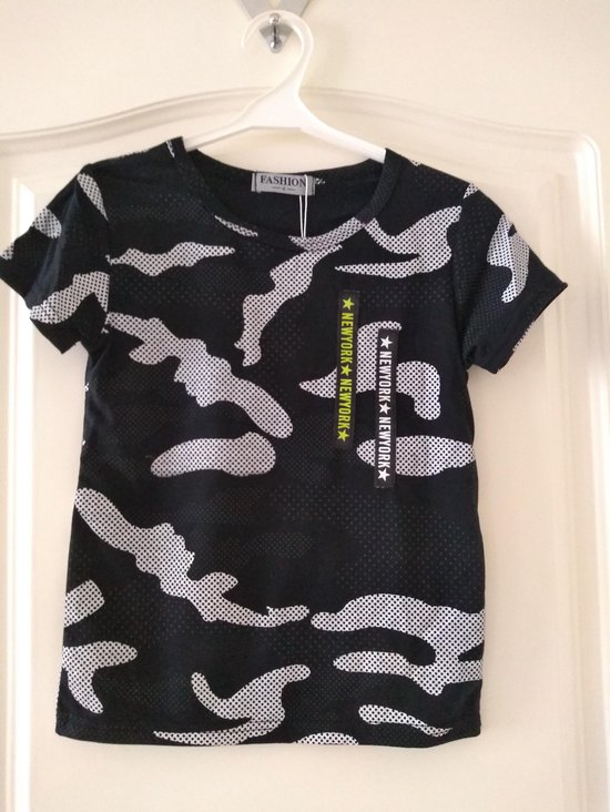 Jongens T-shirt legerprint zwart wit 98/104 | bol.com