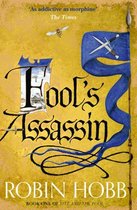 Fool's Assassin (Fitz and the Fool, Book 1)
