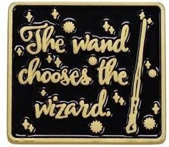Badge Officiel Harry Potter "La Baguette Choisit Le Sorcier" – Alliage De Zinc – 3 X 3 Cm