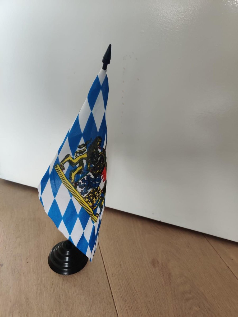 Set Décoration Oktoberfest 80 Pièces - 40 Assiettes + 40 Serviettes à Carreaux Bleu Et Blanc