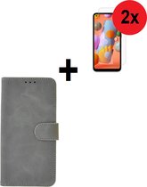 Samsung Galaxy A11 hoes Effen Wallet Bookcase Hoesje Cover Grijs + 2x Tempered Gehard Glas / Glazen screenprotector (2 stuks) Pearlycase
