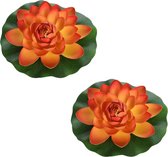 2x Oranje drijvende kunst waterlelie bloemen 26 cm - Tuinaccessoires - Vijverbenodigdheden - Vijverdecoratie - Nep/kunst bloemen/planten - Waterlelies