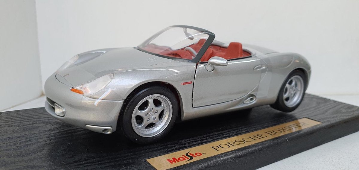 Porsche 911 Diecast Model Car Maisto Porsche Boxster 1 18 Silver