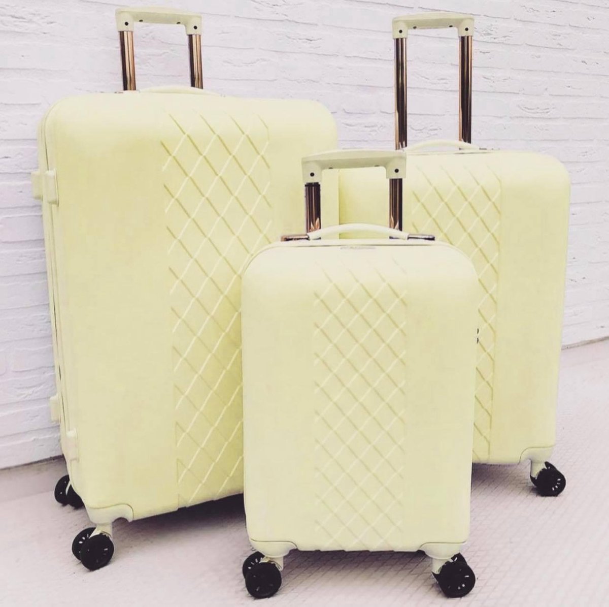Beefree Kofferset - Trolleyset 3-delig met TSA slot (updated 2020 model) - Geel